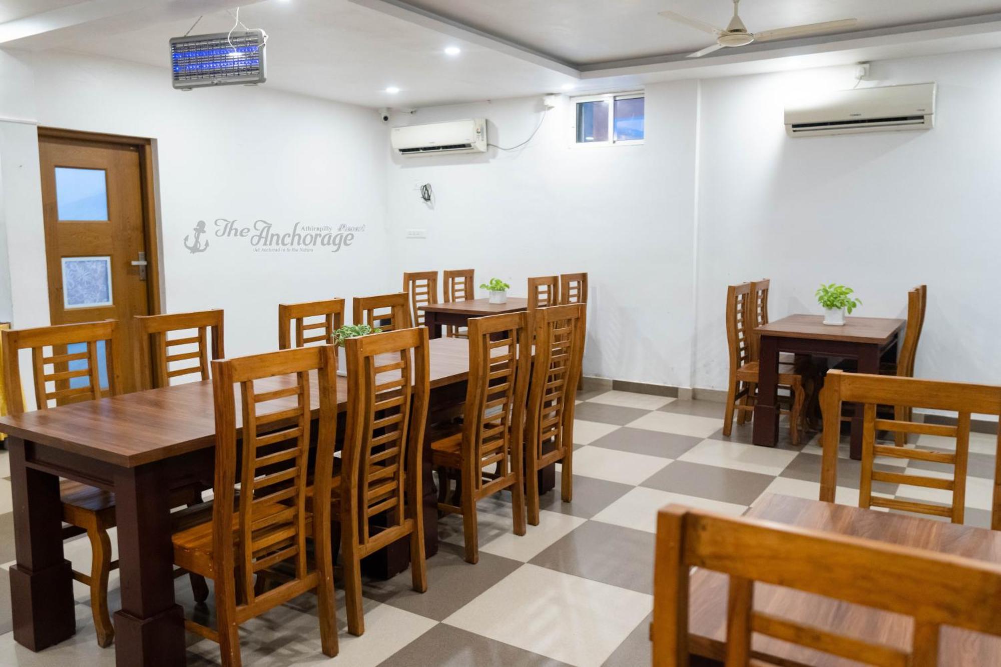 The Anchorage Athirapilly Resort Athirappilly Buitenkant foto