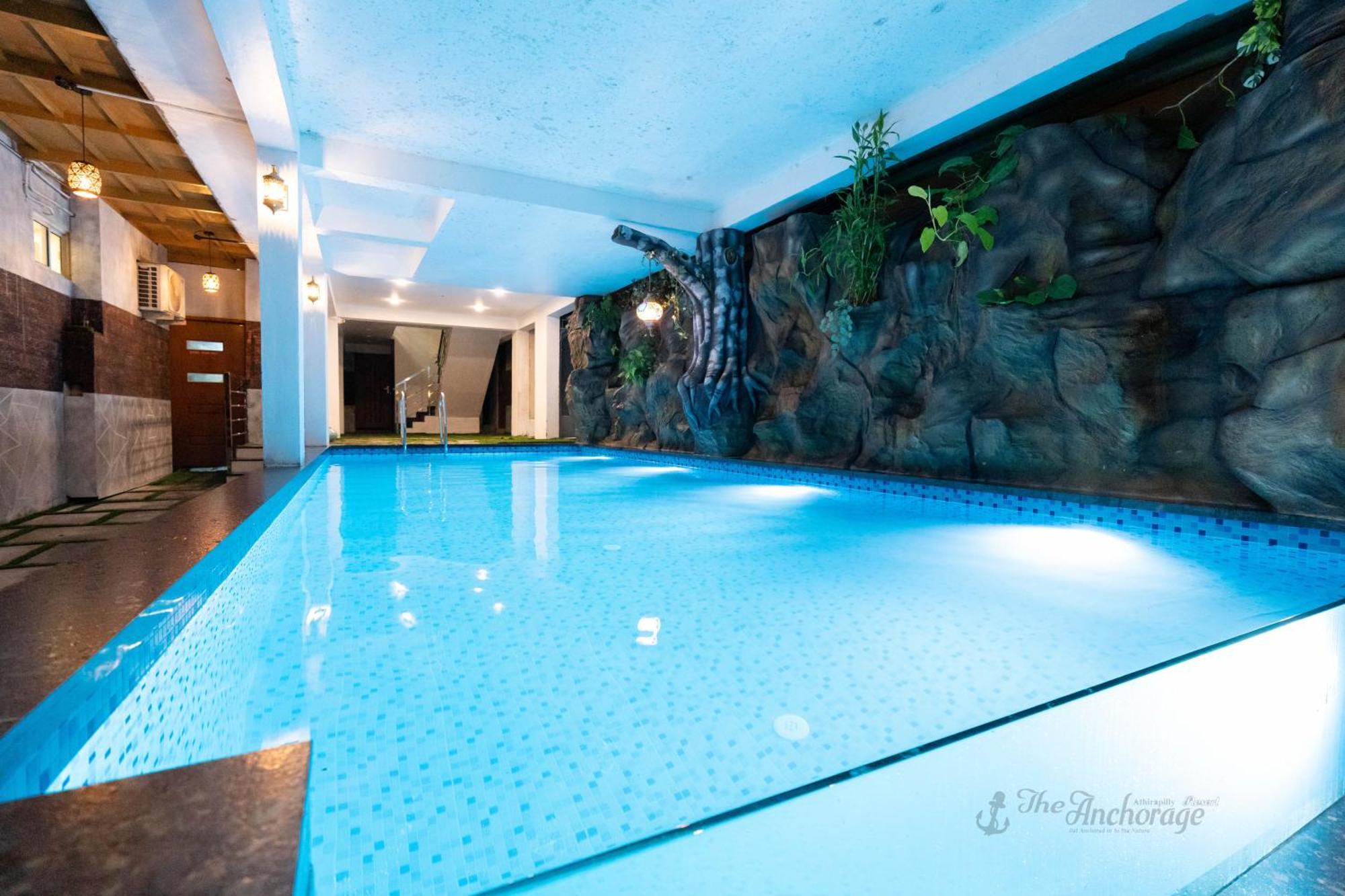 The Anchorage Athirapilly Resort Athirappilly Buitenkant foto
