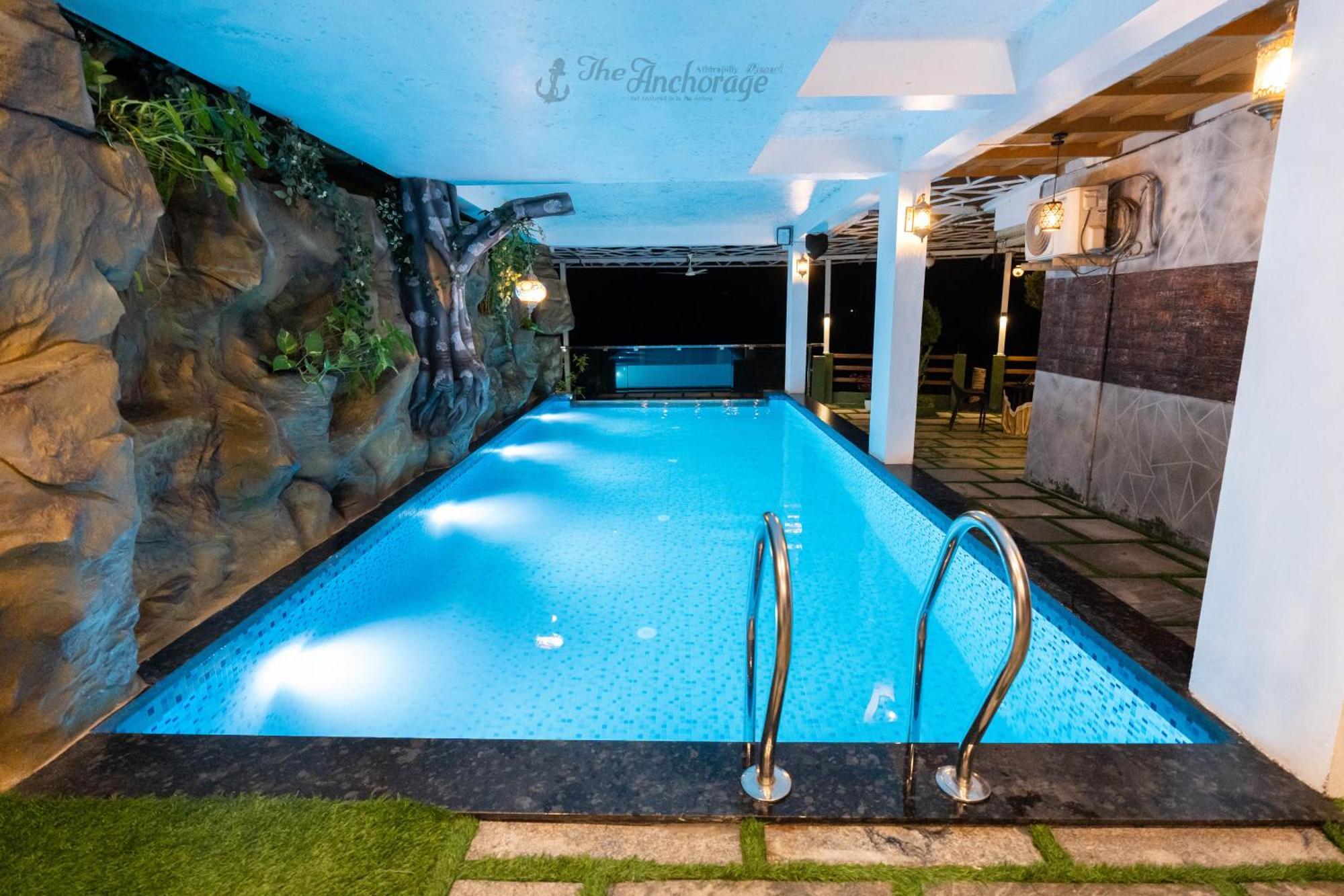 The Anchorage Athirapilly Resort Athirappilly Buitenkant foto