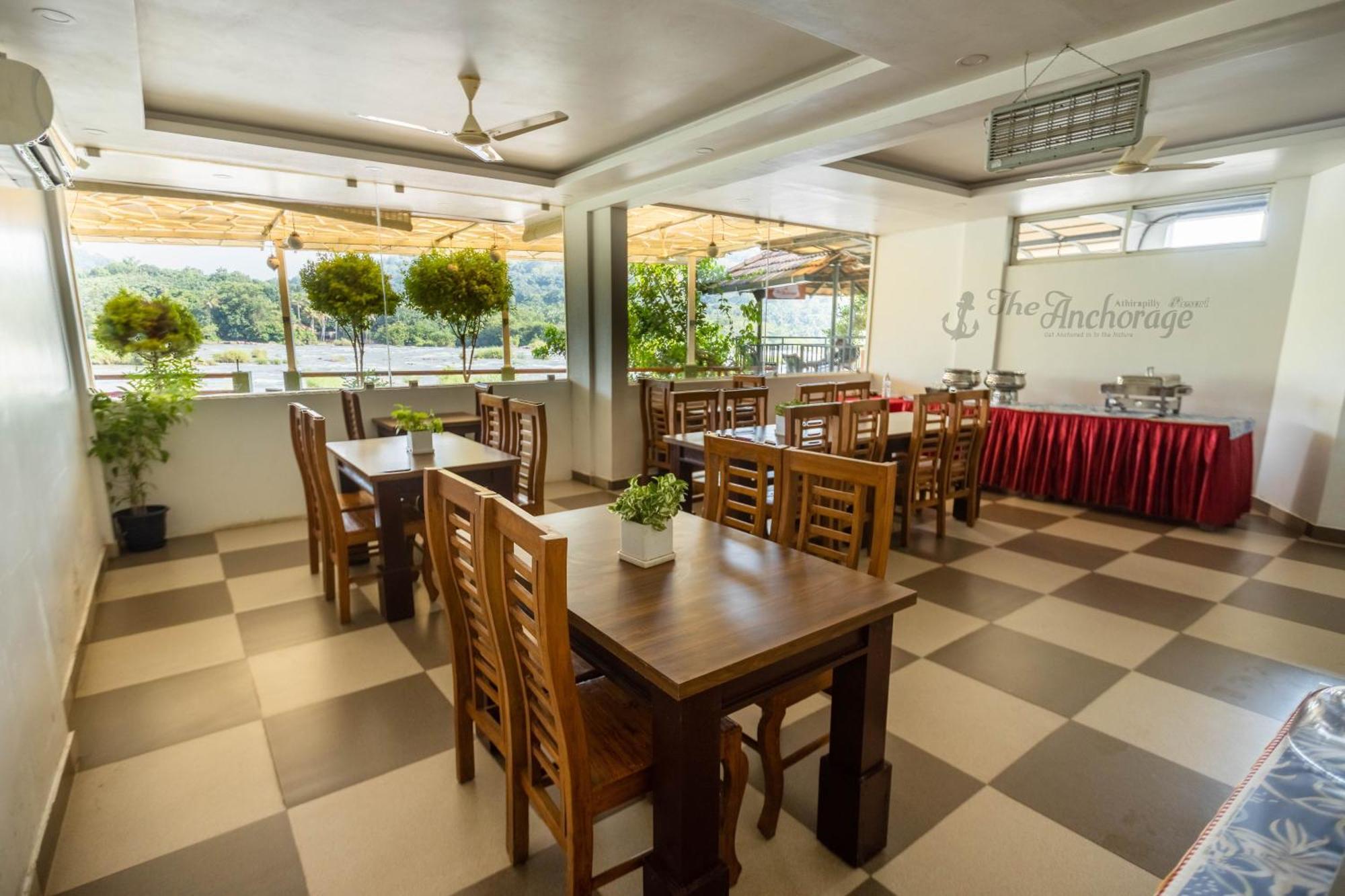 The Anchorage Athirapilly Resort Athirappilly Buitenkant foto