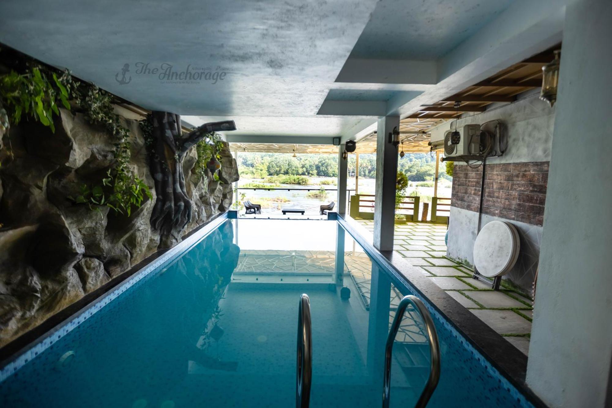 The Anchorage Athirapilly Resort Athirappilly Buitenkant foto